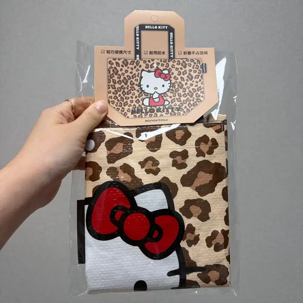 [BUNJANG] Sanrio Hello Kitty Leopard Print Tarpaulin Shopping Bag / 산리오 헬로키티 레오파트 쇼핑백 폴리백 타포린백