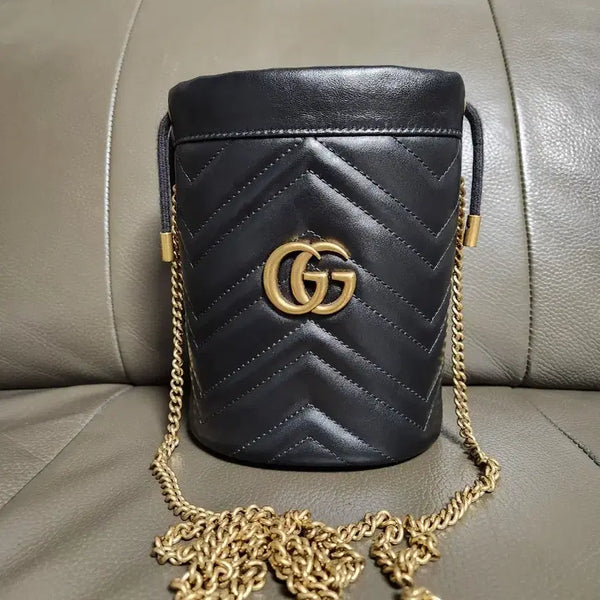 [BUNJANG] Gucci Marmont Bucket Bag Black / 구찌 마몽 버킷백 블랙(3회 착용)