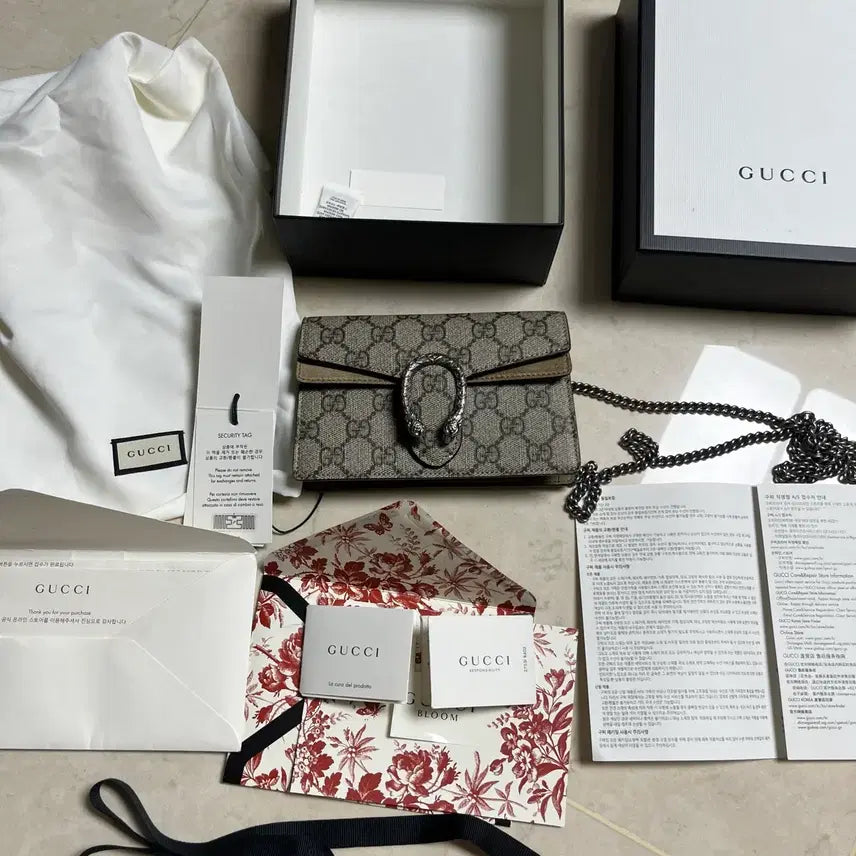 [BUNJANG] Gucci Dionysus Super Mini Bag GG Supreme / 구찌 디오니소스 디오니서스 수퍼미니백 GG
