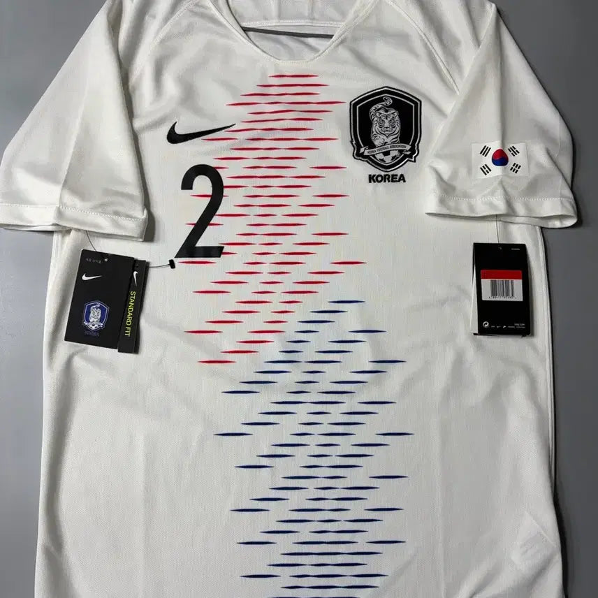 [BUNJANG] South Korea National Team 2018-20 Away Replica Jersey - Size L (Player Name: Lee Yong) / 18-20 대한민국 어웨이 반팔 이용