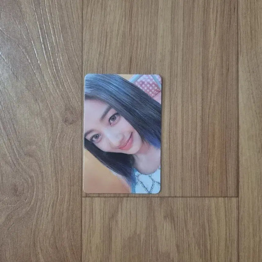 [BUNJANG] TWICE Talk that Talk Jihyo Photocard / 트와이스 톡댓톡 Talk that Talk 지효 포토카드 (포카)