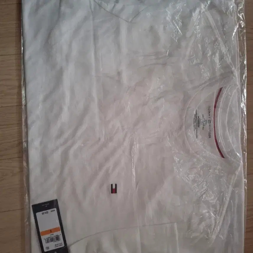 [BUNJANG] Tommy Hilfiger White Short-Sleeve T-Shirt / 타미힐피거 화이트 반팔 티셔츠