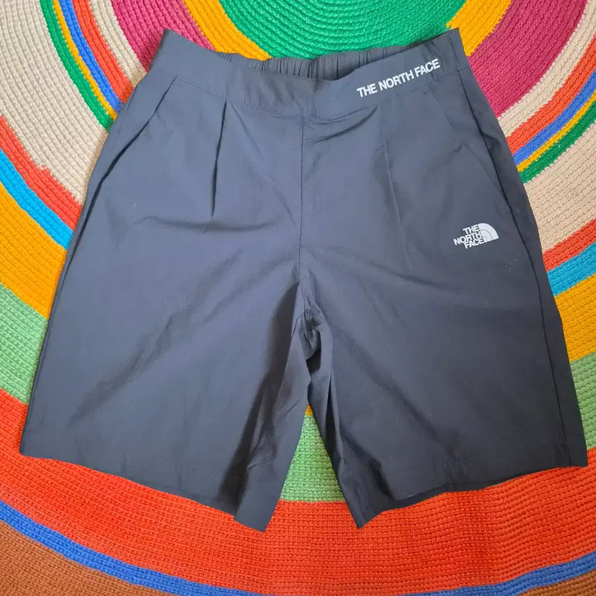 [BUNJANG] The North Face Women's Black Pintuck Shorts Size S / 노스페이스 여성 블랙핀턱반바지 65S사이즈