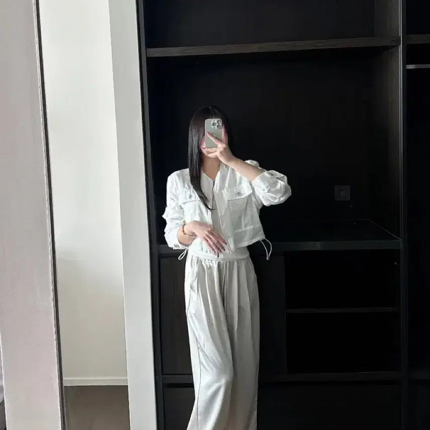 [BUNJANG] Imported Satin Silk Banding Wide Pants - Beige / (새) 수입의류 드민 새틴 실크 밴딩 와이드팬츠 베이지