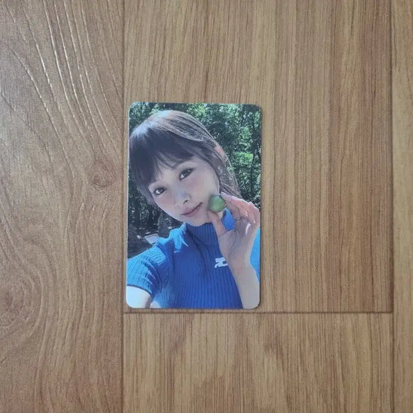 [BUNJANG] TWICE Talk that Talk Tzuyu Photocard / 트와이스 톡댓톡 Talk that Talk 쯔위 포토카드 (포카)