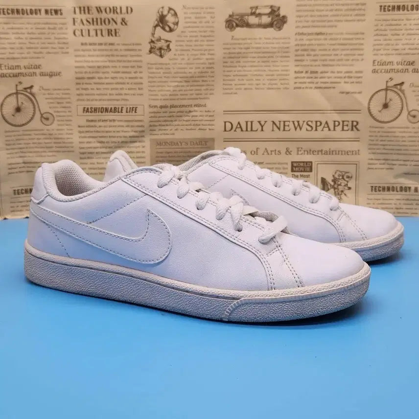 [BUNJANG] Nike Court Royale 2 Sneakers 245 / 나이키 코트로얄 2 스니커즈 245