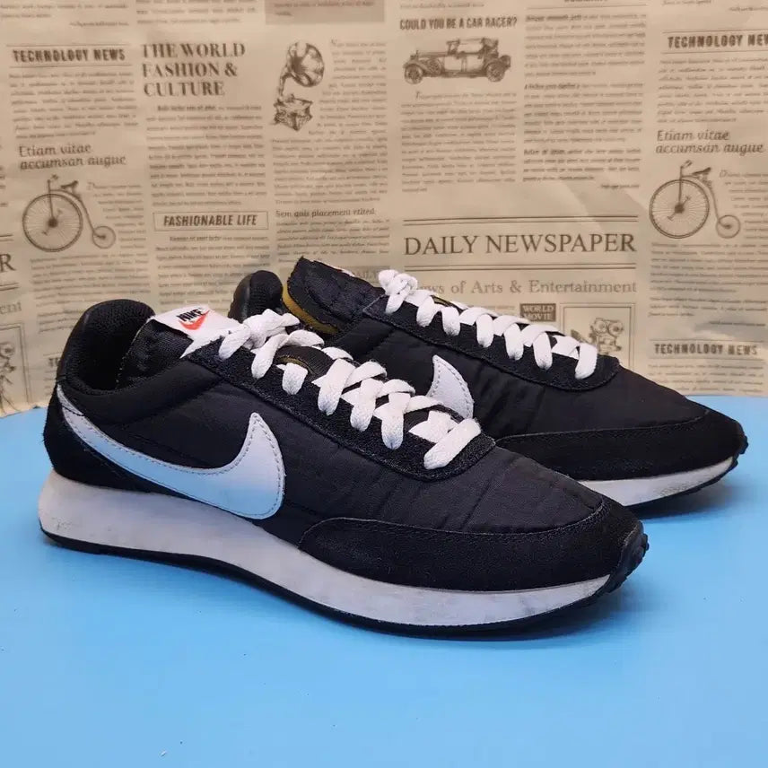 [BUNJANG] Nike Tailwind 79 Black White Sneakers 250 / 나이키 테일윈드 79 검흰 운동화 250