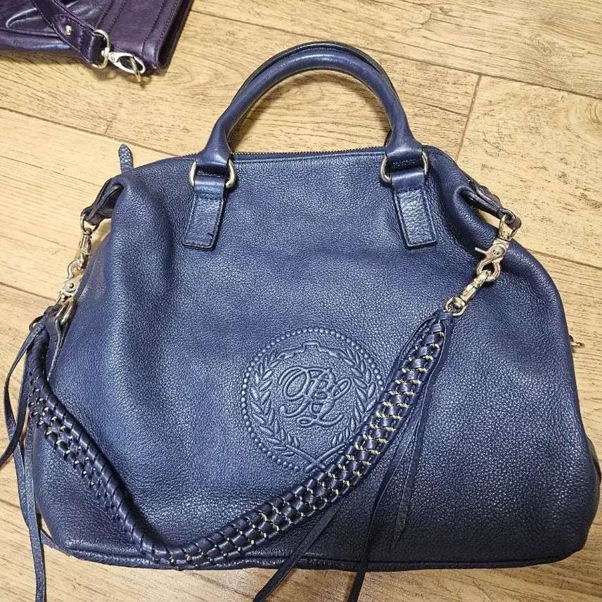 [BUNJANG] Lauren Ralph Lauren Pebble Leather Crest Satchel Bag / 로렌 랄프 로렌 페블 레더 크레스트 사첼백
