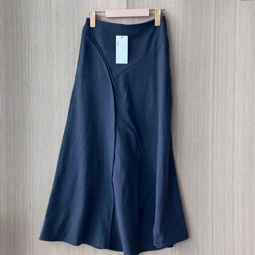 [BUNJANG] Hautte Back Banding Long Skirt / (하객룩 추천!!) hautte 뒷밴딩 롱치마