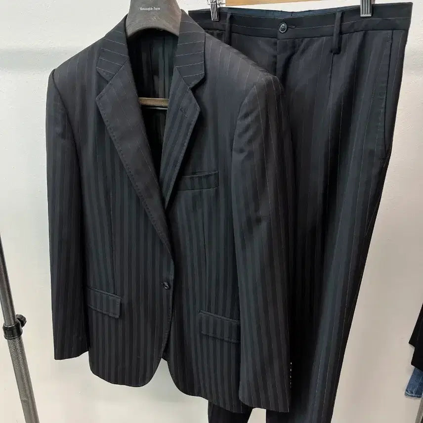 [BUNJANG] Dolce & Gabbana Stripe Suit / 100,32) 돌체앤가바나 스트라이프 슈트