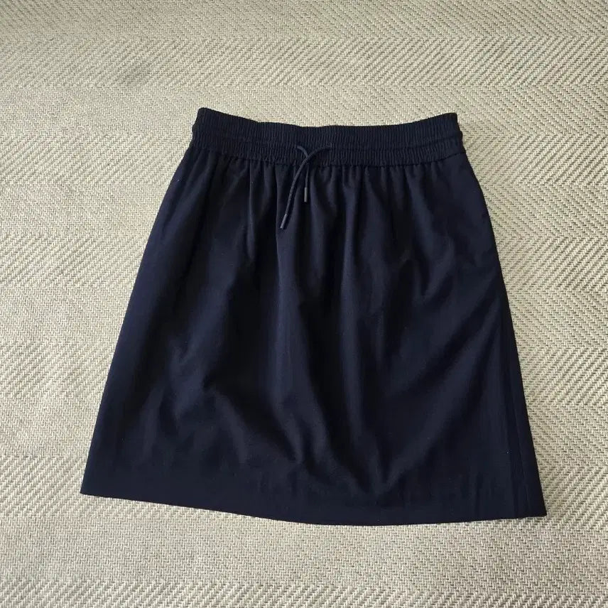 [BUNJANG] Lacoste Women's Navy Banding Midi Skirt (Mint Condition) / 여성36 라코스테 밴딩 미디 스커트 (새상품급)네이비~