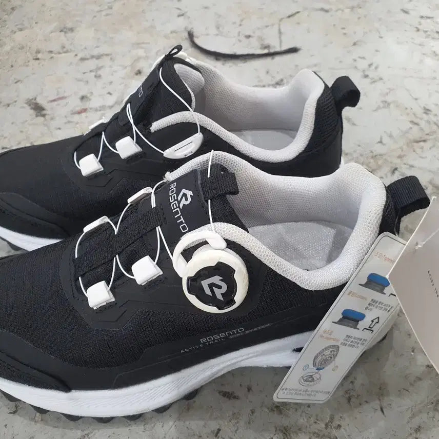 [BUNJANG] ROZENTO Training Shoes Black 225 Unisex / 로젠토  트레이닝화  블랙 225  공용