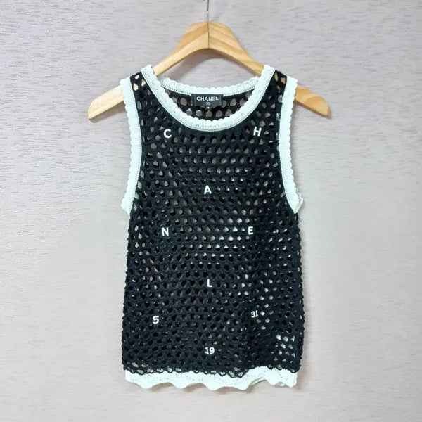 [BUNJANG] Tencel 100% V-Neck Sleeveless Knit Vest / B7-10/펀칭 니트조끼 여성