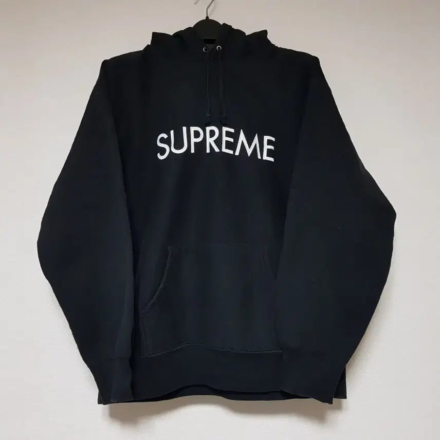 [BUNJANG] Supreme Capital Hooded T-Shirt Black FW22 / 슈프림 캐피탈 후드 티셔츠 블랙 22FW