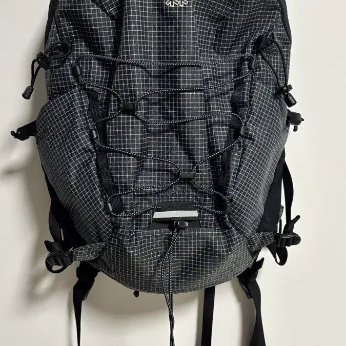 [BUNJANG] KOLON SPORT Enduro Lite 18L Backpack / 코오롱 엔듀로라이트 18L