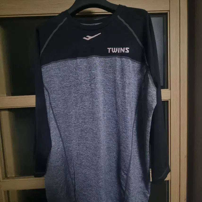 [BUNJANG] Pro-Specs LG Twins Functional 7/10 Sleeve T-Shirt 3XL / 프로스펙스 LG트윈스 기능성 7부 티셔츠 3XL
