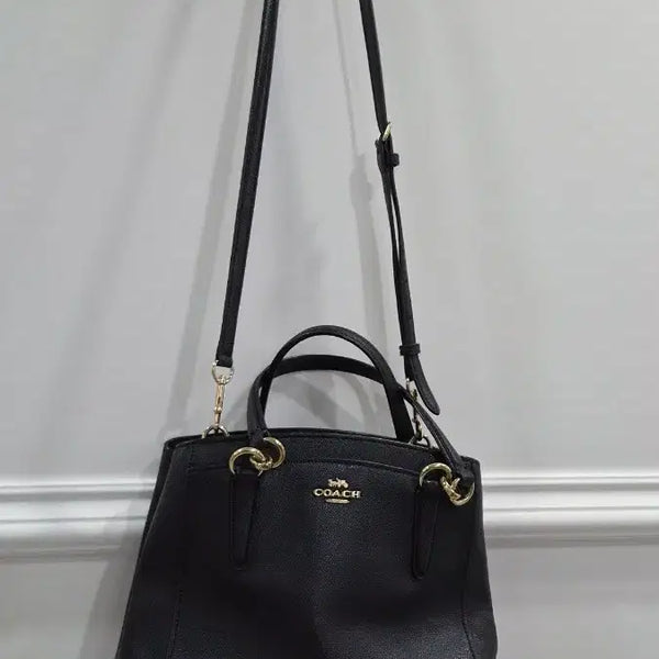 [BUNJANG] Coach Black 2-Way Tote Bag / 코치 토트백 블랙