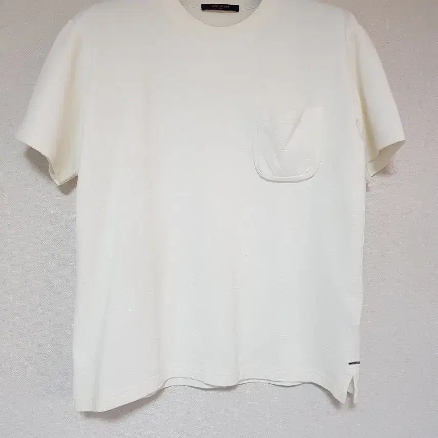 [BUNJANG] Louis Vuitton 3D Pocket Monogram Short Sleeve T-Shirt / 루이비통 3D 포켓 모노그램 반팔 티셔츠