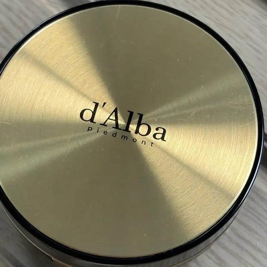 [BUNJANG] D'Alba Glow Fit Serum Cushion Empty Case / 달바 글로우핏 세럼 커버쿠션 빈케이스