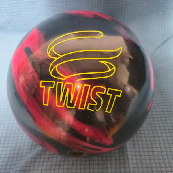 [BUNJANG] Brunswick Twist Bowling Ball 13lb Entry Set with Dexter Shoes and Single Bag / 브런스윅 트위스트 볼링공 13P (입문자 세트)