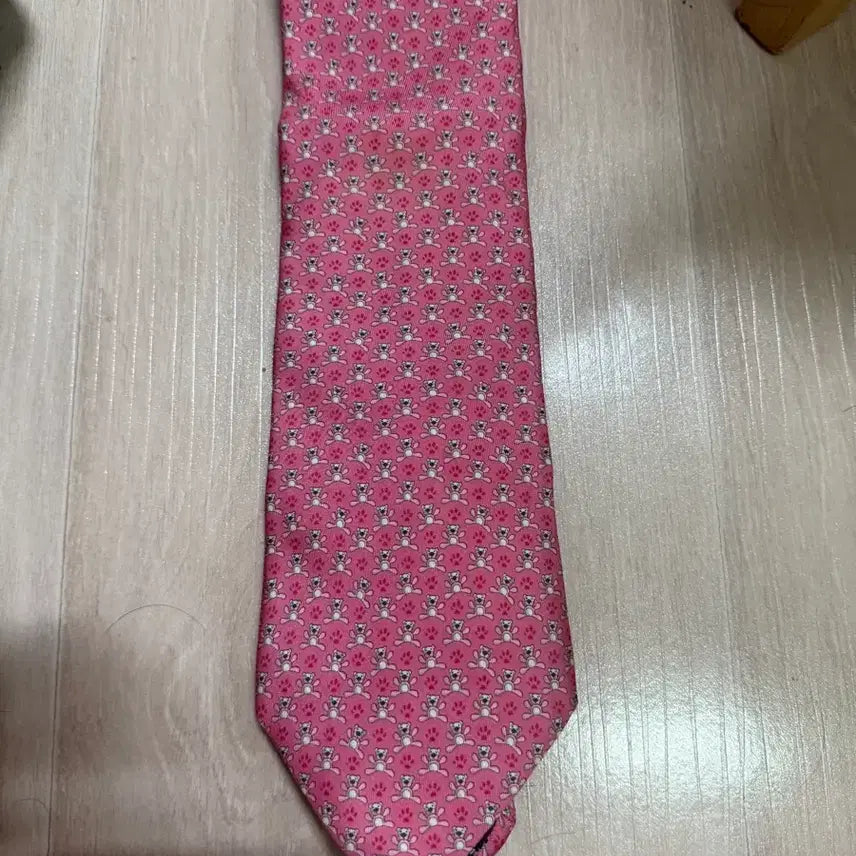 [BUNJANG] Salvatore Ferragamo Pink Panther Necktie / 페라가모 핑크팬더 넥타이