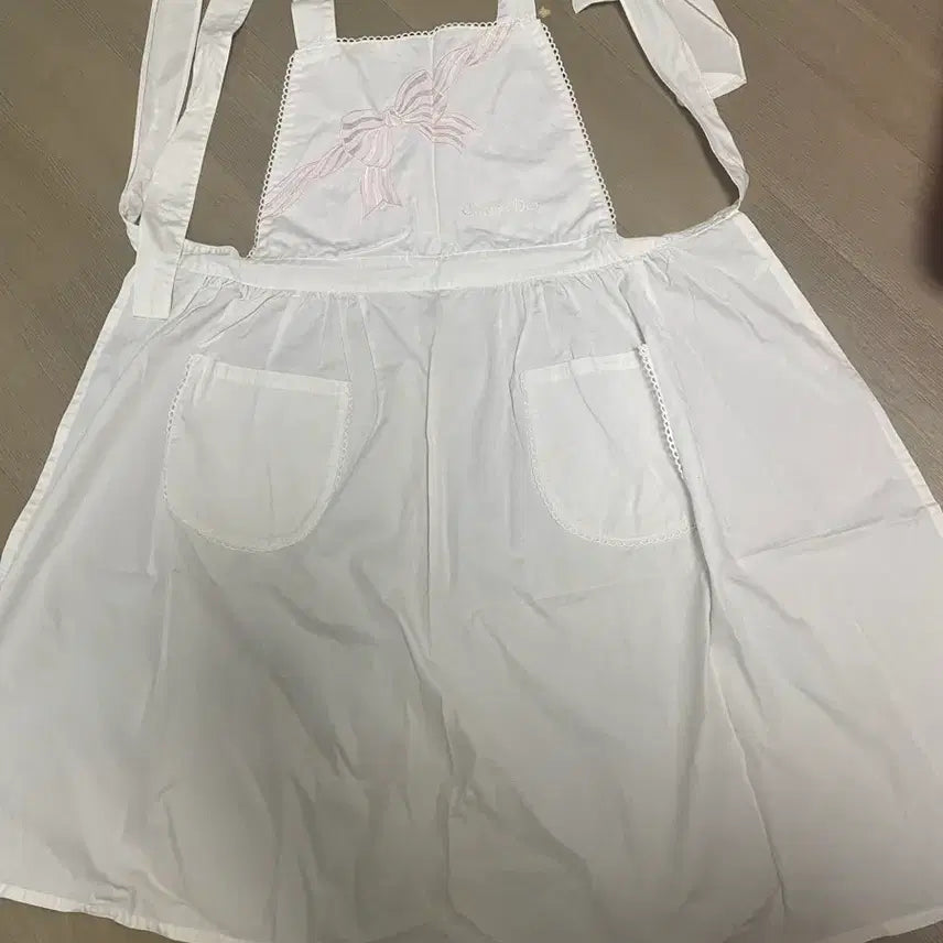 [BUNJANG] Christian Dior Apron / 크리스찬 디올 에이프런