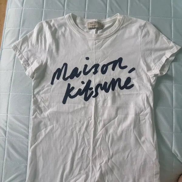 [BUNJANG] Maison Kitsuné Women's Handwriting Short Sleeve T-Shirt White / 여성 메종키츠네 핸드라이팅 반팔티 화이트