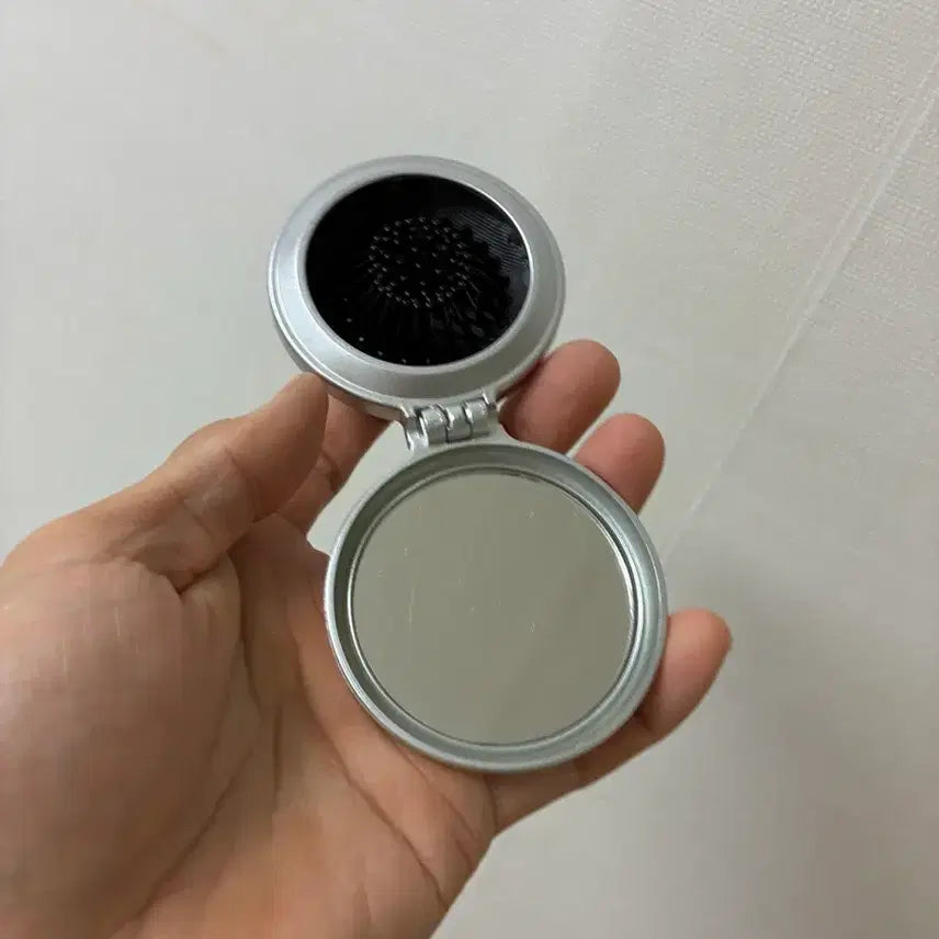 [BUNJANG] Compact Portable Brush Mirror Comb / 콤팩트 휴대용 브러쉬  손거울 빗