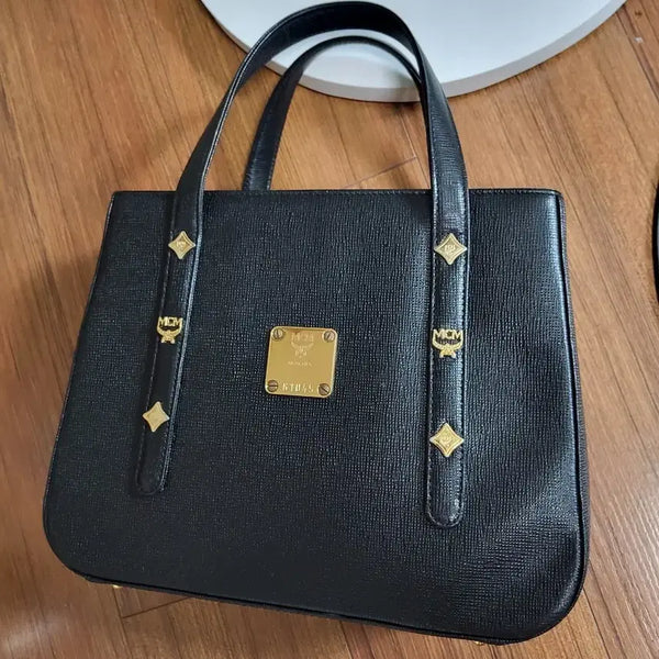 [BUNJANG] MCM Black Leather Shoulder Bag / 엠씨엠 가방