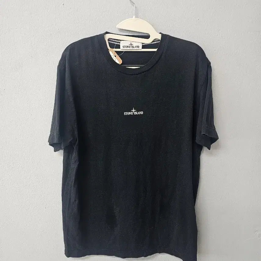 [BUNJANG] Stone Island Short Sleeve T-Shirt Black / 스톤아일랜드 반팔티 블랙