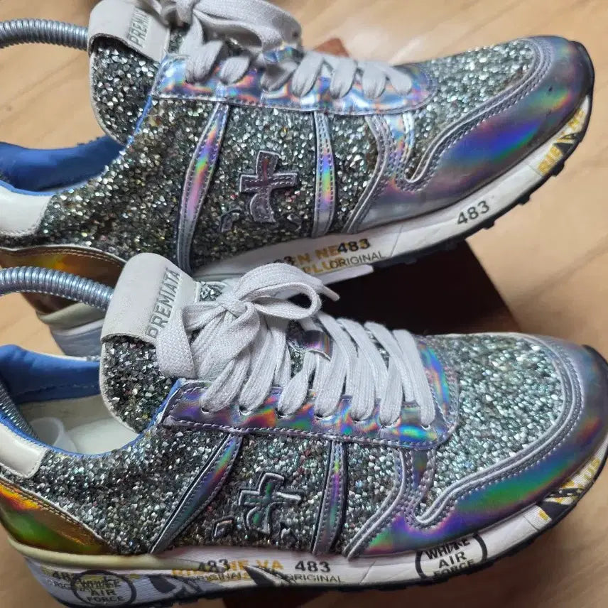 [BUNJANG] Premiata Glitter Silver Metallic Sneakers / (정품)39.245 이탈리아 프리미아타 스니커즈 글리터 실버
