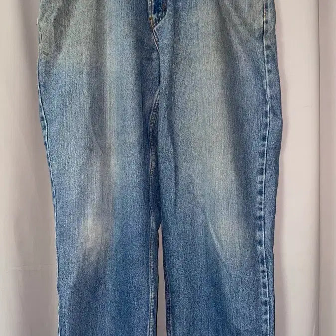 [BUNJANG] Vintage Levi's 560 Comfort Fit Jeans (W33/L30) / 빈티지 리바이스 560 빈티지한 페이딩 황금사이즈 (W33/L30)