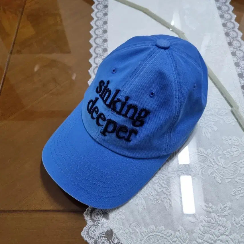 [BUNJANG] Seeking Deeper Serif Logo Ball Cap / 싱킹디퍼 세리프 로고 볼캡 모자