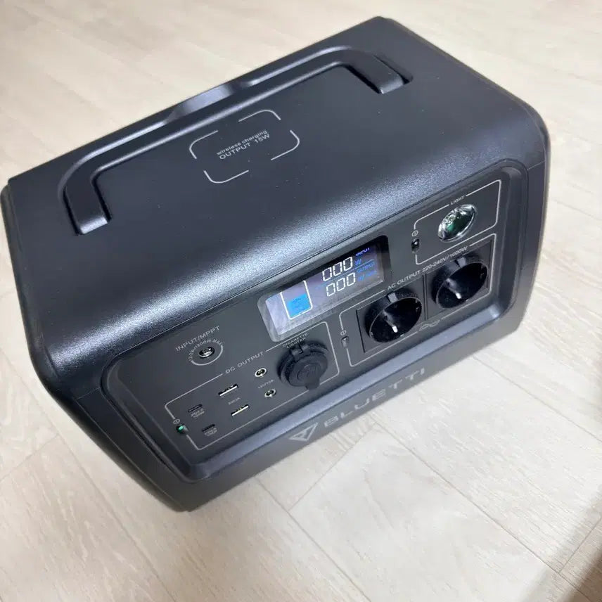 [BUNJANG] Bluetti EB70 Portable Power Station / 블루에티 EB70 휴대용 파워뱅크