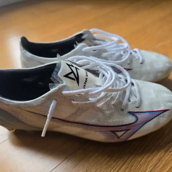 [BUNJANG] Mizuno Alpha Japan MD Cleats / 미즈노 알파 재팬md