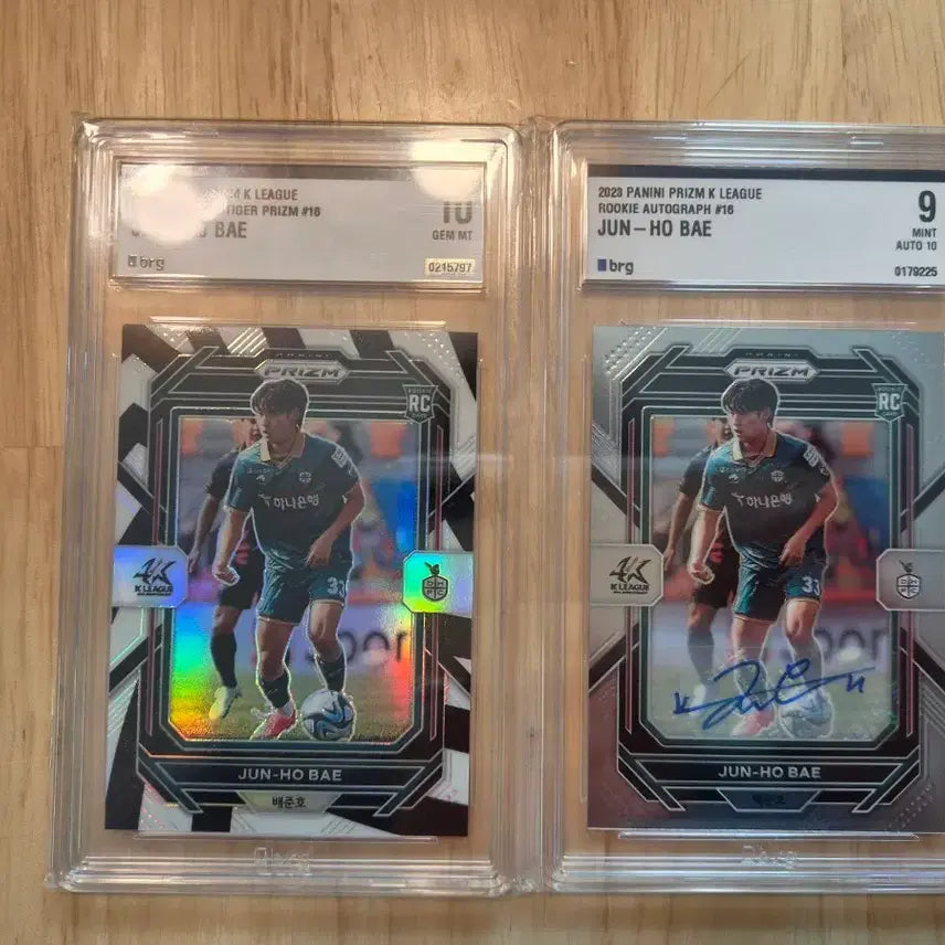 [BUNJANG] 2023 Panini K League Bae Jun-ho Rookie Base Auto & Baekho Grade Autograph Trading Card / 2023 파니니 K리그 프리즘 원년 배준호 카드 판매합니다