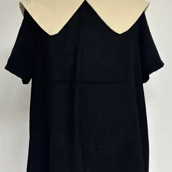 [BUNJANG] Black Midi Dress with Beige Big Collar / 블랙 빅 칼라 원피스
