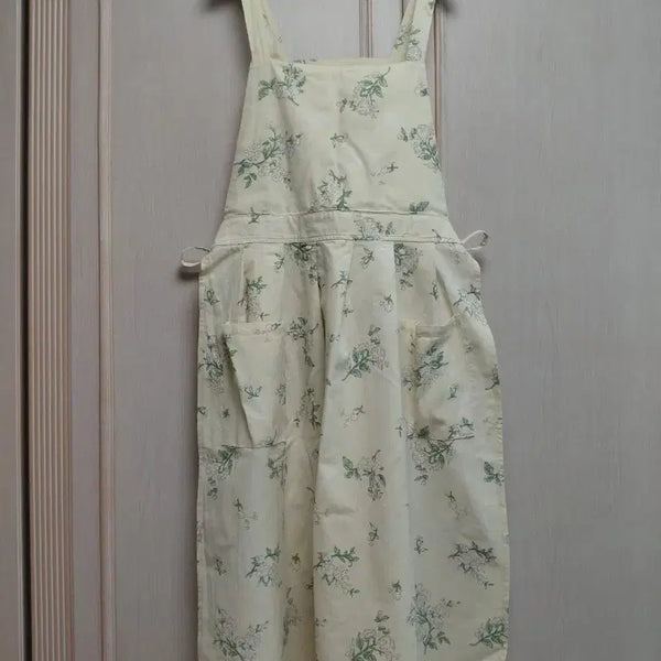 [BUNJANG] Unused Floral Cotton One-Piece Apron / 미사용 원피스형 앞치마