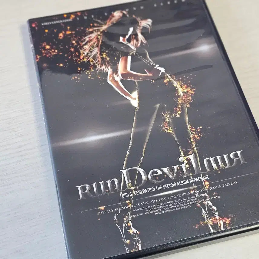 [BUNJANG] Girls' Generation (SNSD) Run Devil Run Album (Unsealed) / [단순개봉] 소녀시대 앨범 Run Devil Run