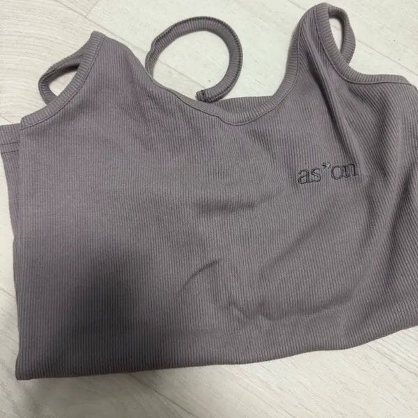 [BUNJANG] Az on Halterneck Sleeveless Top / 애즈온 홀터넥 슬리브리스 나시