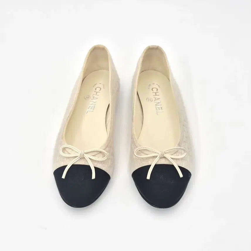 [BUNJANG] Chanel Tweed Two-Tone Ribbon Ballerina Flats / [중고명품셀렉트]샤넬 트위드 투톤 리본 발레리나 플랫 37.5 C