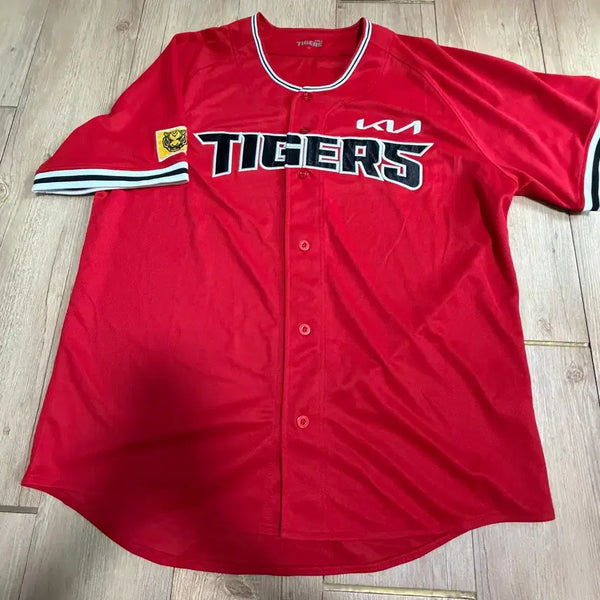 [BUNJANG] Kia Tigers Legend Baseball Jersey (Size 120, Unmarked) / 기아타이거즈 레전드 유니폼 120 (노마킹)