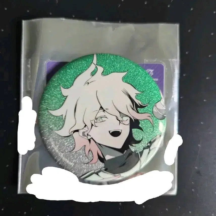 [BUNJANG] Danganronpa Komada Nagito Glitter Can Badge / 단간론파 슈단 코마에다 나기토 시즈 콜라보 글리터 캔뱃지