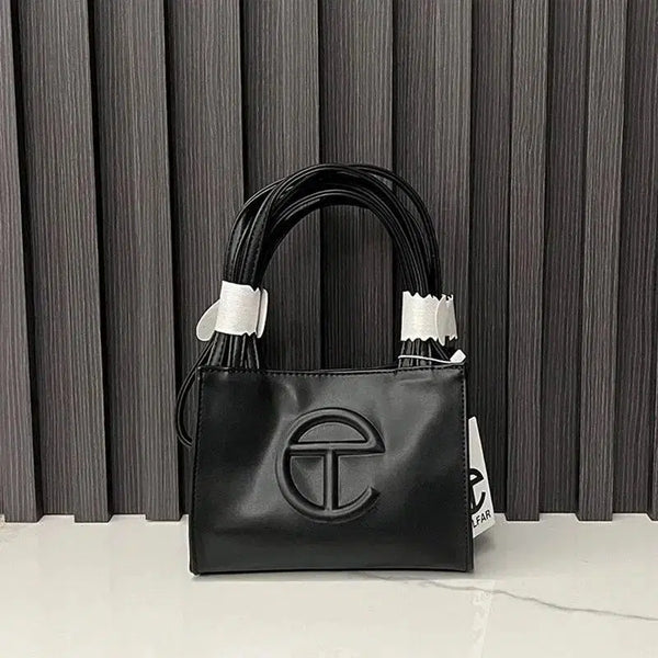 [BUNJANG] Telfar Black Mini Shopper Bag Embossed Logo Handbag / 티엘포(Telfar) 블랙 미니 쇼퍼백 엠보 로고 핸드백