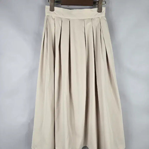 [BUNJANG] Here Like F Back Banding Pintuck Pleated Long Skirt Skirt Light Beige / [무료배송]히어라이크 F 뒷 밴딩 핀턱 주름 롱 스커트 치마 연베이지