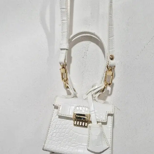 [BUNJANG] PLAYNOMORE Micro Cross Bag White / 플레이노모어 마이크로 크로스백