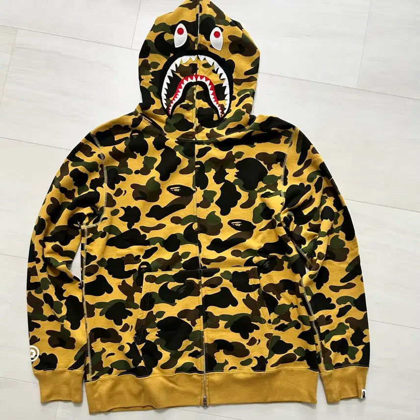 [BUNJANG] BAPE PONR First Camo Second Shark Full Zip Hoodie Yellow / 베이프 PONR 퍼스트 카모 세컨드 샤크 풀 집 후드 옐로우