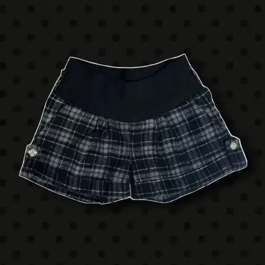 [BUNJANG] Lizlisa Doll Checkered Vintage Short Pants Y2K / 리즈리사돌 체크 금장 빈티지 숏팬츠 갸루 y2k