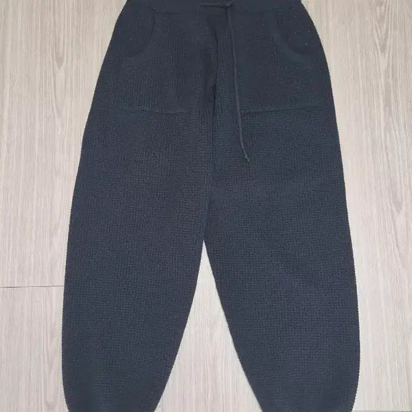 [BUNJANG] Yeseyesee Knit Jogger Pants Size S / 예스아이쓰 니트 조거팬츠 s사이즈