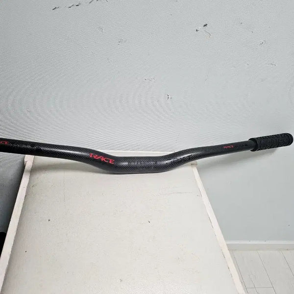 [BUNJANG] RaceFace Carbon Handlebar / raceface 카본핸들바팝니다